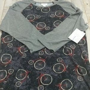 *BRAND NEW*LuLaRoe Large Randy T